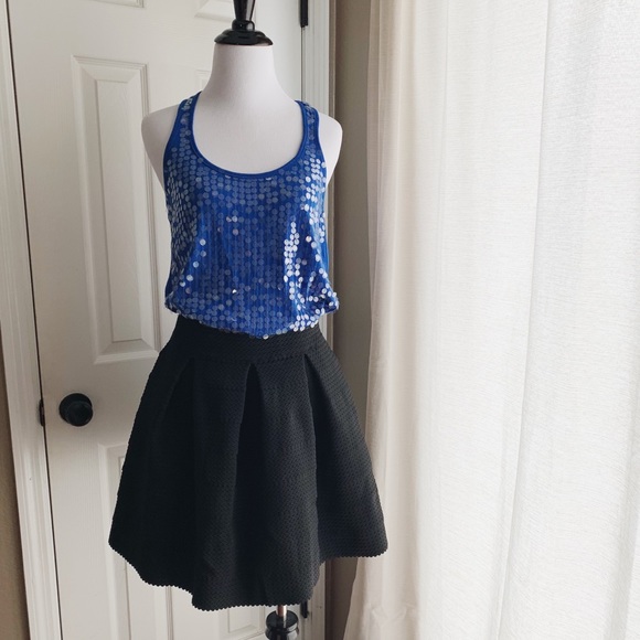 Blue Sequin Tank Top - Picture 4 of 6